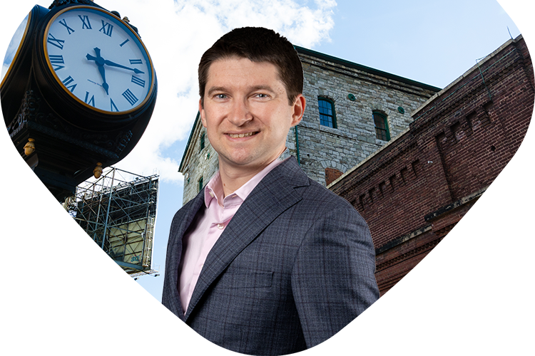 Photo of Toronto buildings and a Stern Cohen Tax Specialist.